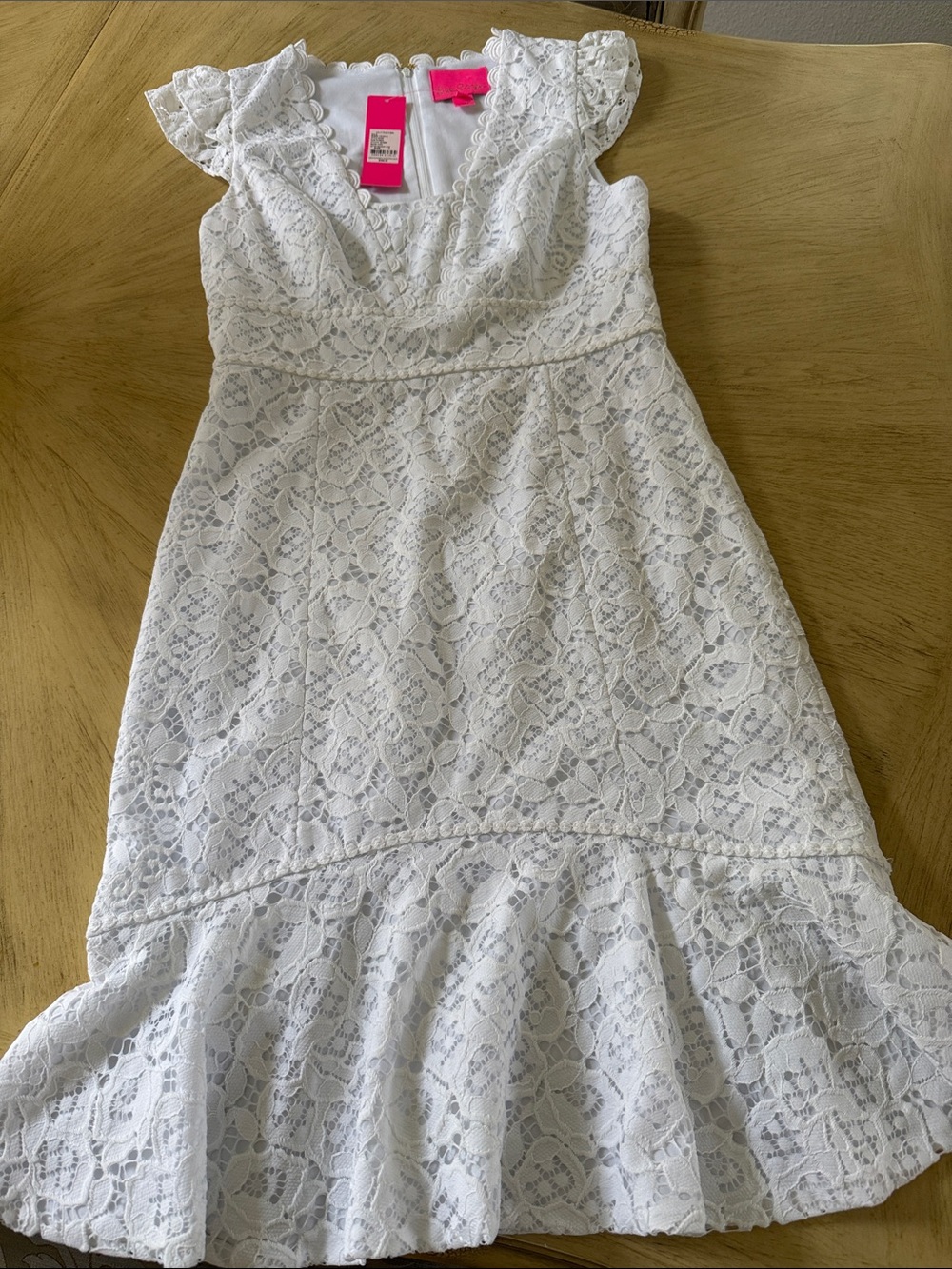 Lilly Pulitzer White Lace V‑Neck Ruffle-Hem Cocktail Dress